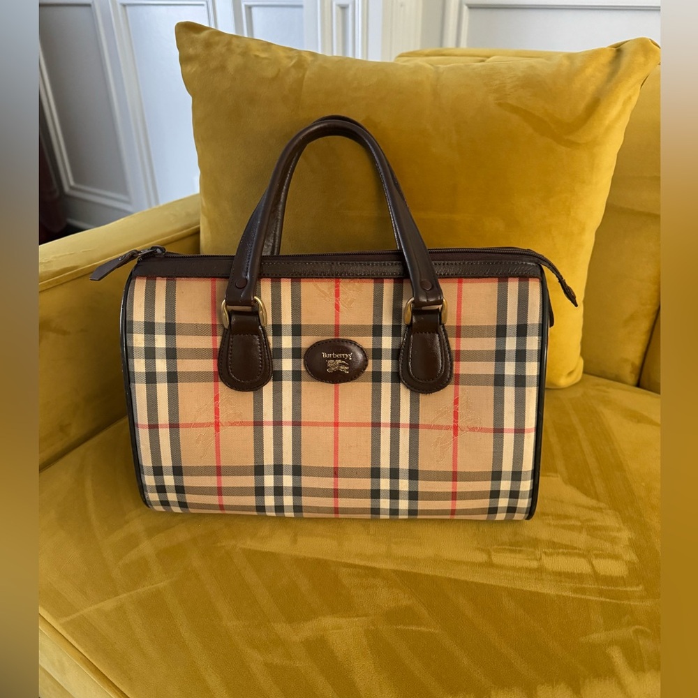 Burberry vintage Boston bag..